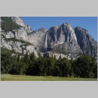 Yosemite_falls1.JPG